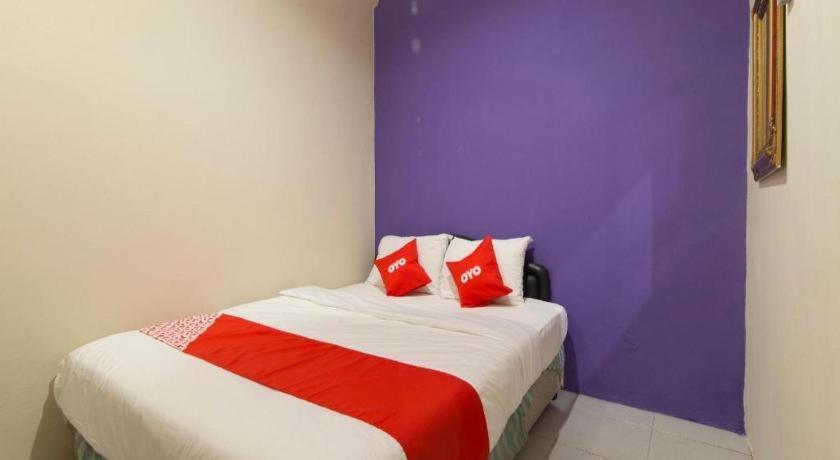 Oyo 44100 Hotel Casavilla Petaling Jaya Exterior foto
