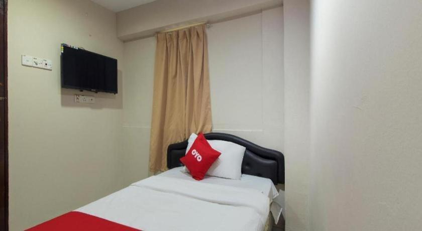 Oyo 44100 Hotel Casavilla Petaling Jaya Exterior foto