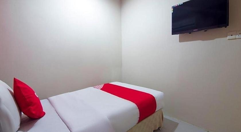 Oyo 44100 Hotel Casavilla Petaling Jaya Exterior foto