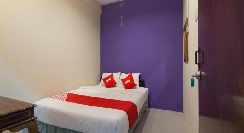 Oyo 44100 Hotel Casavilla Petaling Jaya Exterior foto